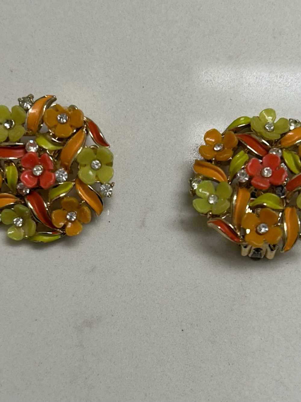 Vintage Lisbwr Floral Cluster Clip-On Earrings in Yellow, Orange & Green